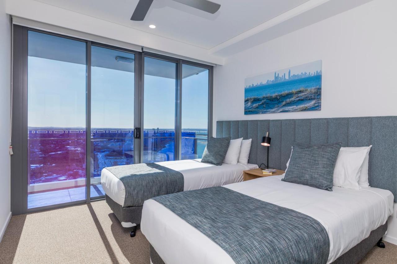 Sky Broadwater Apartments Southport Luaran gambar