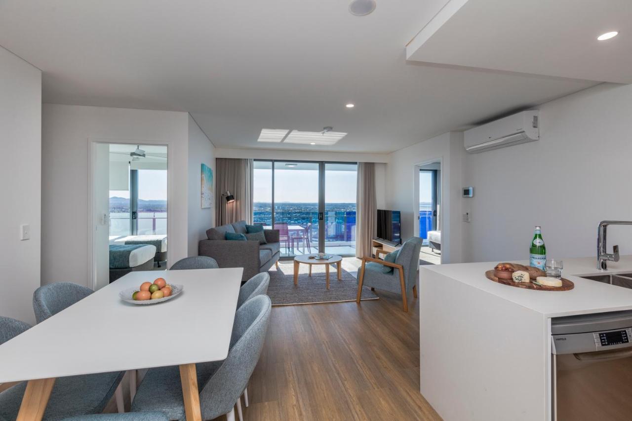 Sky Broadwater Apartments Southport Luaran gambar