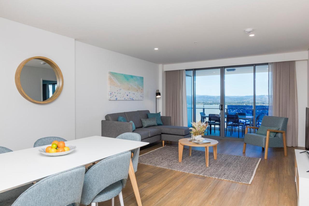 Sky Broadwater Apartments Southport Luaran gambar
