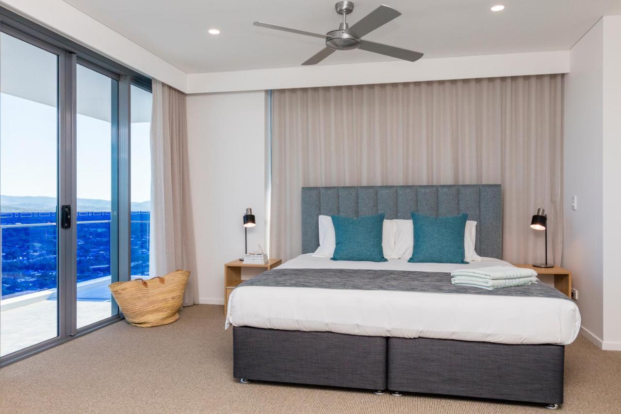 Sky Broadwater Apartments Southport Luaran gambar